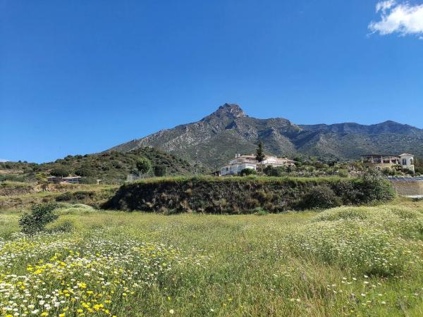 Terreno en Barrio Nagüeles