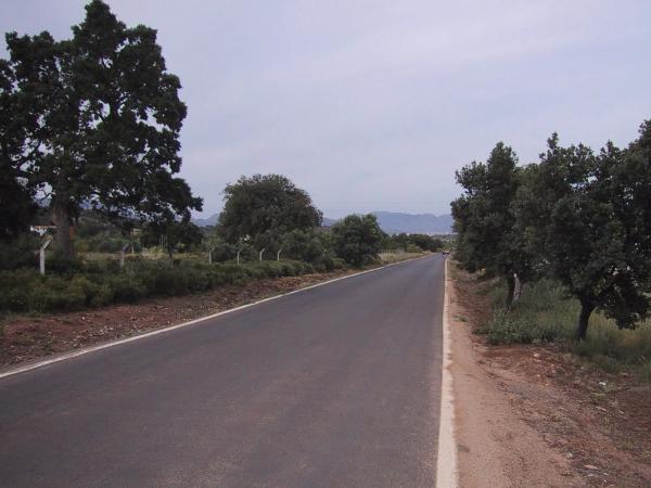 Terreno en carretera El Burgo, km 5