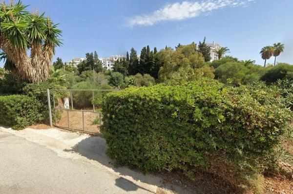 Terreno en Barrio Sitio de Calahonda