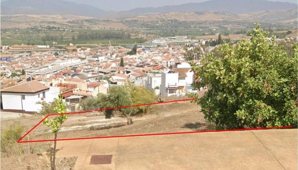 Terreno en calle Olmo, 18