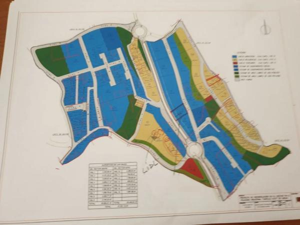 Terreno en Avda Pescia - Ctra de Frigiliana