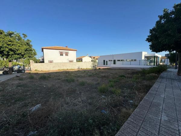 Terreno en avenida Maria Zambrano