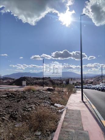 Terreno en camino del Orozco