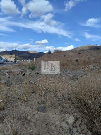 Terreno en camino del Orozco