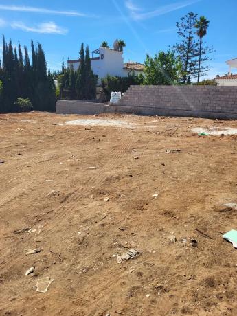 Terreno en calle la Retama, 22