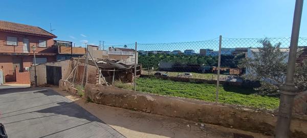 Terreno en calle Cerrajeros, 64