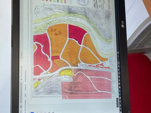 Terreno en calle la Pacheca Alta, 25