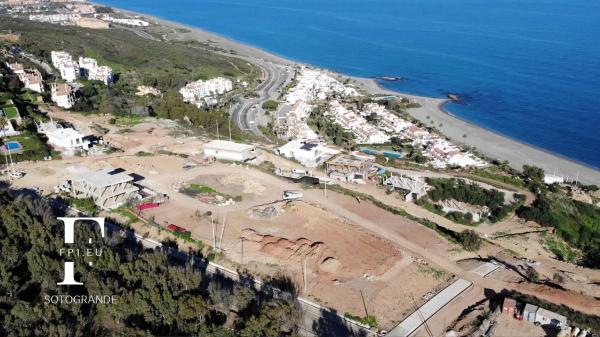 Terreno en calle Tubalitas