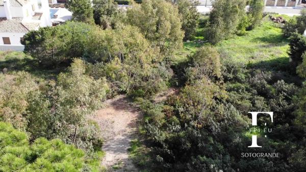 Terreno en calle Tubalitas