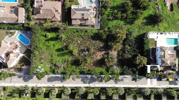 Terreno en calle Tubalitas