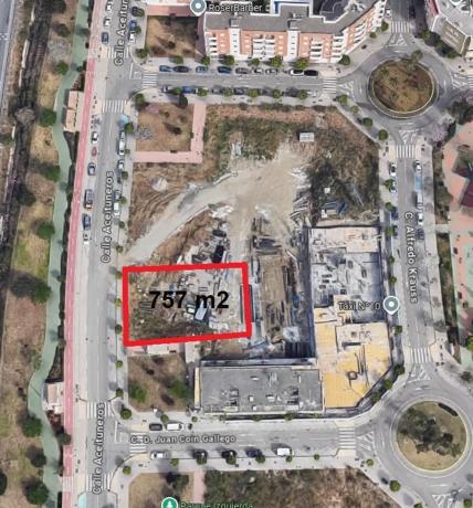 Terreno en calle Aceituneros