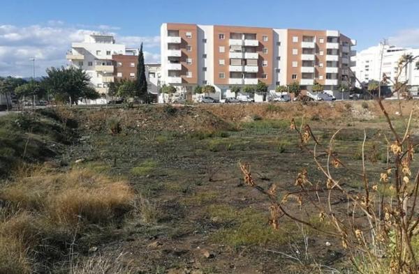 Terreno en calle Aceituneros