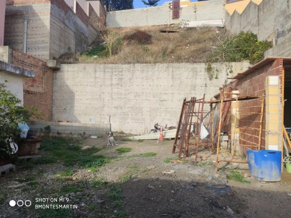 Terreno en Barrio Fuente Alegre - El Chaparral - Los Morales