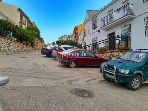 Terreno en camino de Vélez