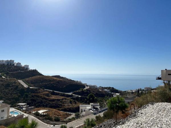 Terreno en calle Platero