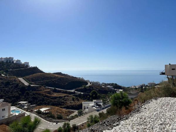 Terreno en calle Platero