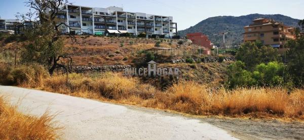 Terreno en Barrio Jarazmín