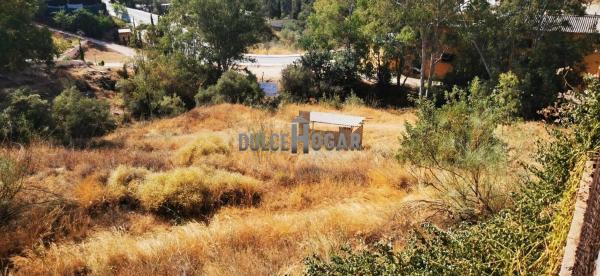 Terreno en Barrio Jarazmín