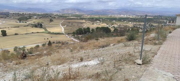 Terreno en Yunquera, 82