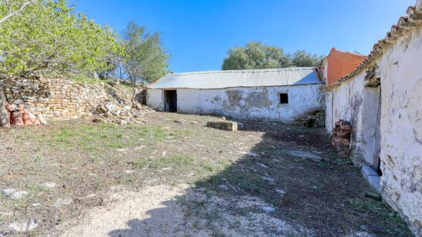 Terreno en ronda Algeciras. Barriada Gibralmedina, km 0