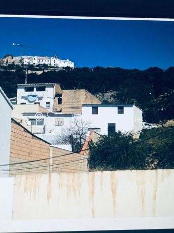 Terreno en calle Virgen de Gracia, 65