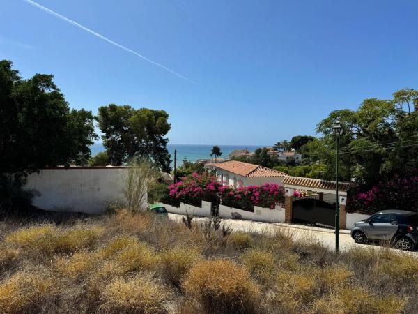 Terreno en Urbanizacion La Esperanza, 63