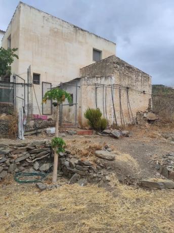 Terreno en calle Salvador Rueda, 4