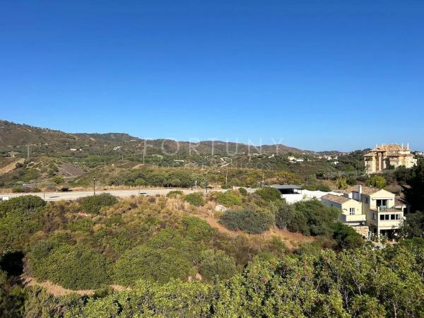 Terreno en avenida de las Cumbres