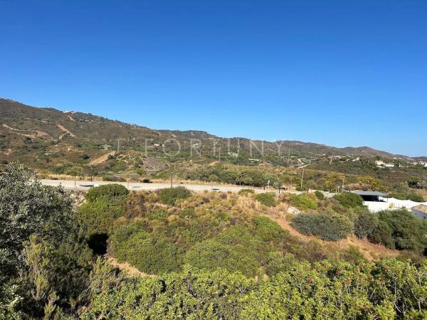 Terreno en avenida de las Cumbres