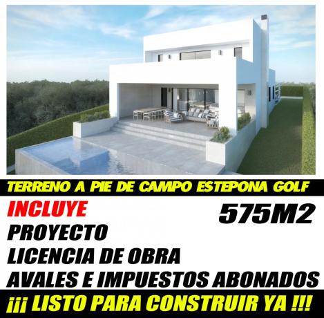 Terreno en calle Roberto Montanari