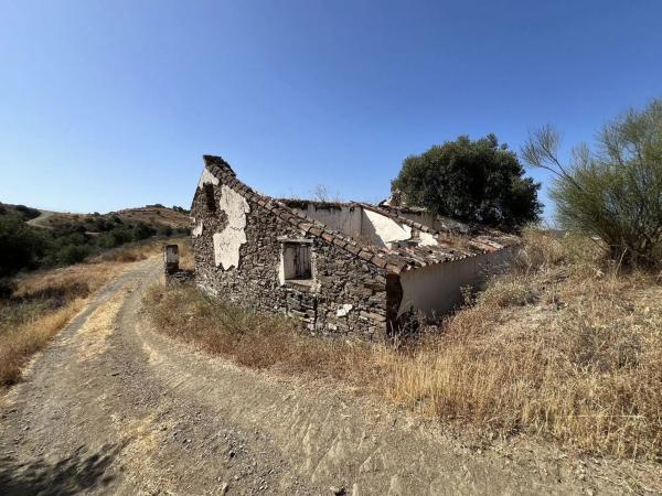 Terreno en Barrio Hipódromo-Cerrado del Águila