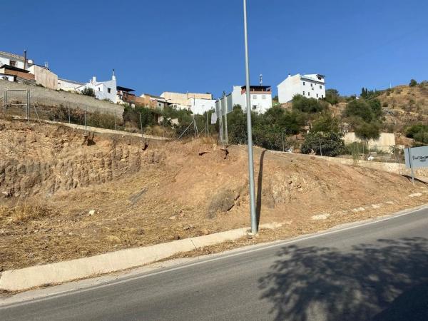 Terreno en carretera benamargosa 9 s/n