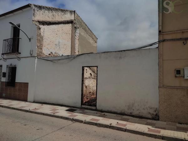 Terreno en calle Sevilla