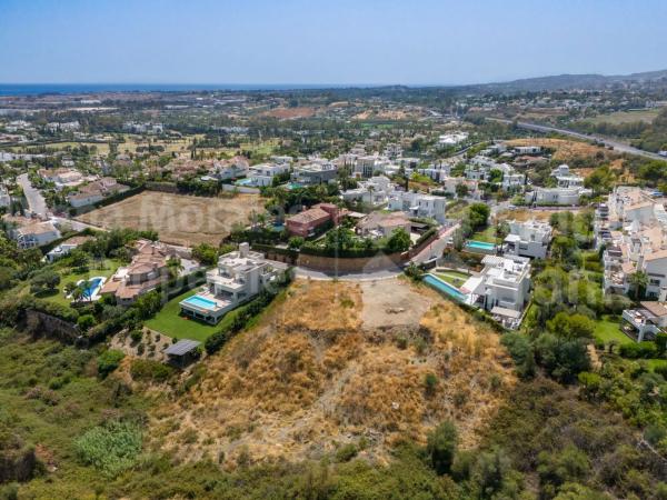 Terreno en Barrio Los Naranjos