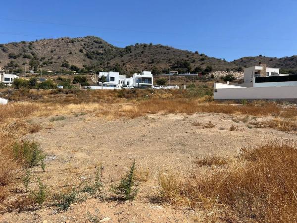 Terreno en calle Paris, 1