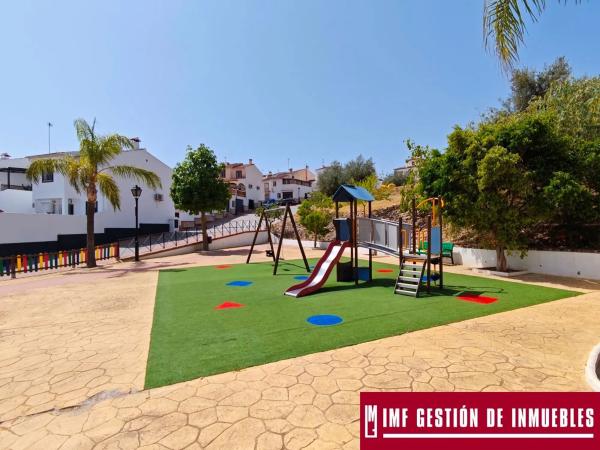 Terreno en calle Haza del Olivo, 13