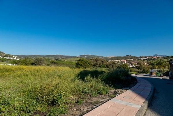 Terreno en calle Granate el