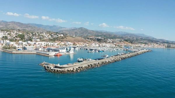 Terreno en avenida Palmeras de Baviera s/n