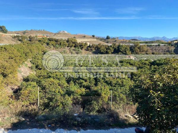 Terreno en Almayate Bajo