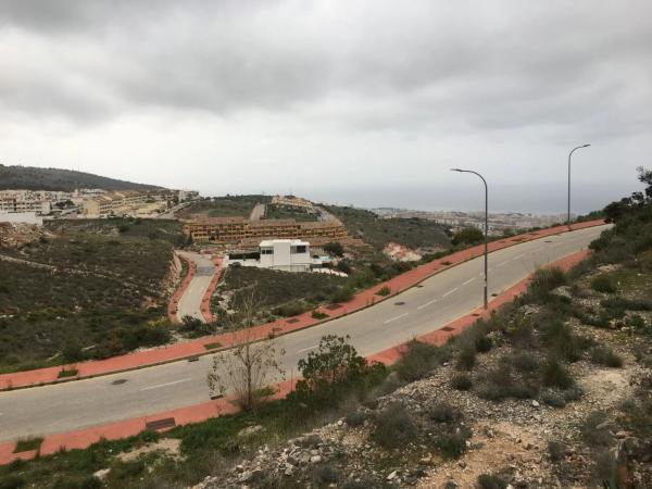 Terreno en calle Oregano, 27