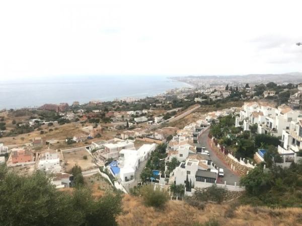 Terreno en calle el Olmedo