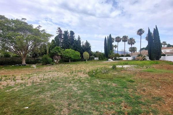 Terreno en Barrio Guadalmina Baja