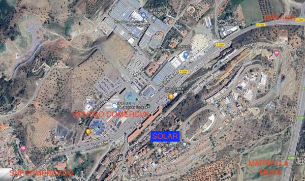 Terreno en calle Minerva