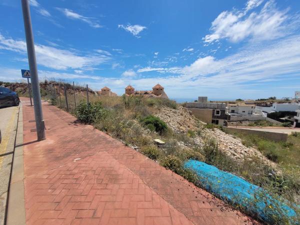 Terreno en calle Codorniz s/n