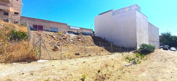 Terreno en calle Madre Teresa de Calcuta, 5