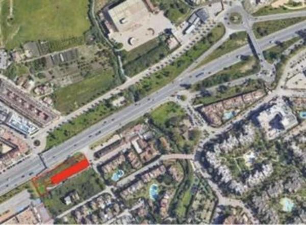 Terreno en calle de la Luna, 10 -20