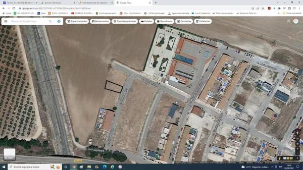 Terreno en calle Pilar Bardem