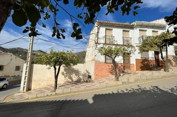 Terreno en calle Cantarranas, 28