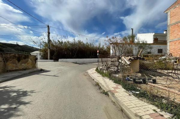 Terreno en calle el Cerrillo