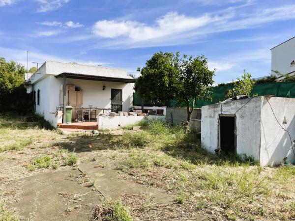 Terreno en avenida Lorenzo Morito Romero